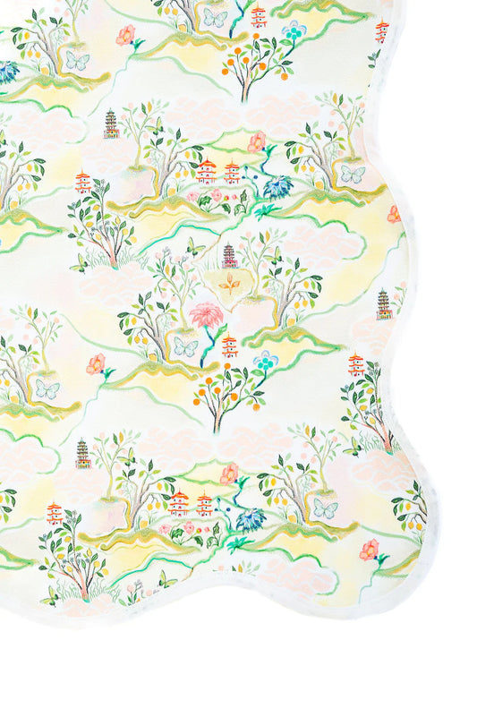 Scalloped Pagoda Runner