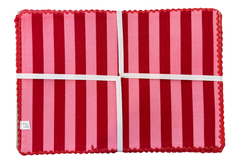 Double-Sided Placemats with Ric Rac Trim S/4