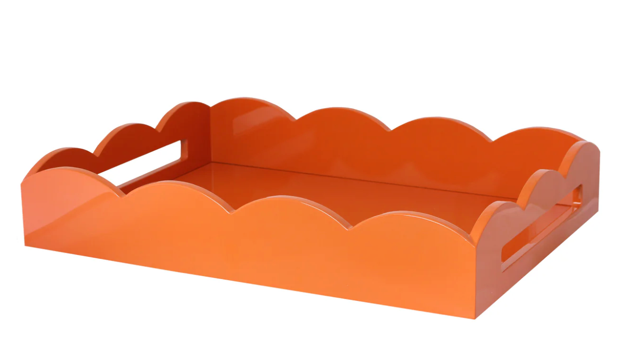 Medium Scalloped Edge Tray