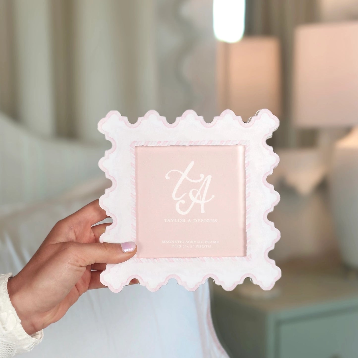 Acrylic Pink + White Magnetic Frame