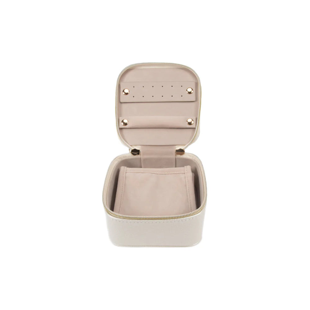 Pearl Travel Jewelry Case