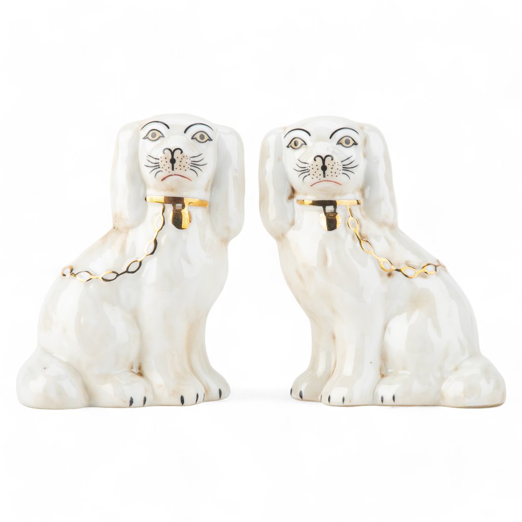 Small Staffordshire Pair