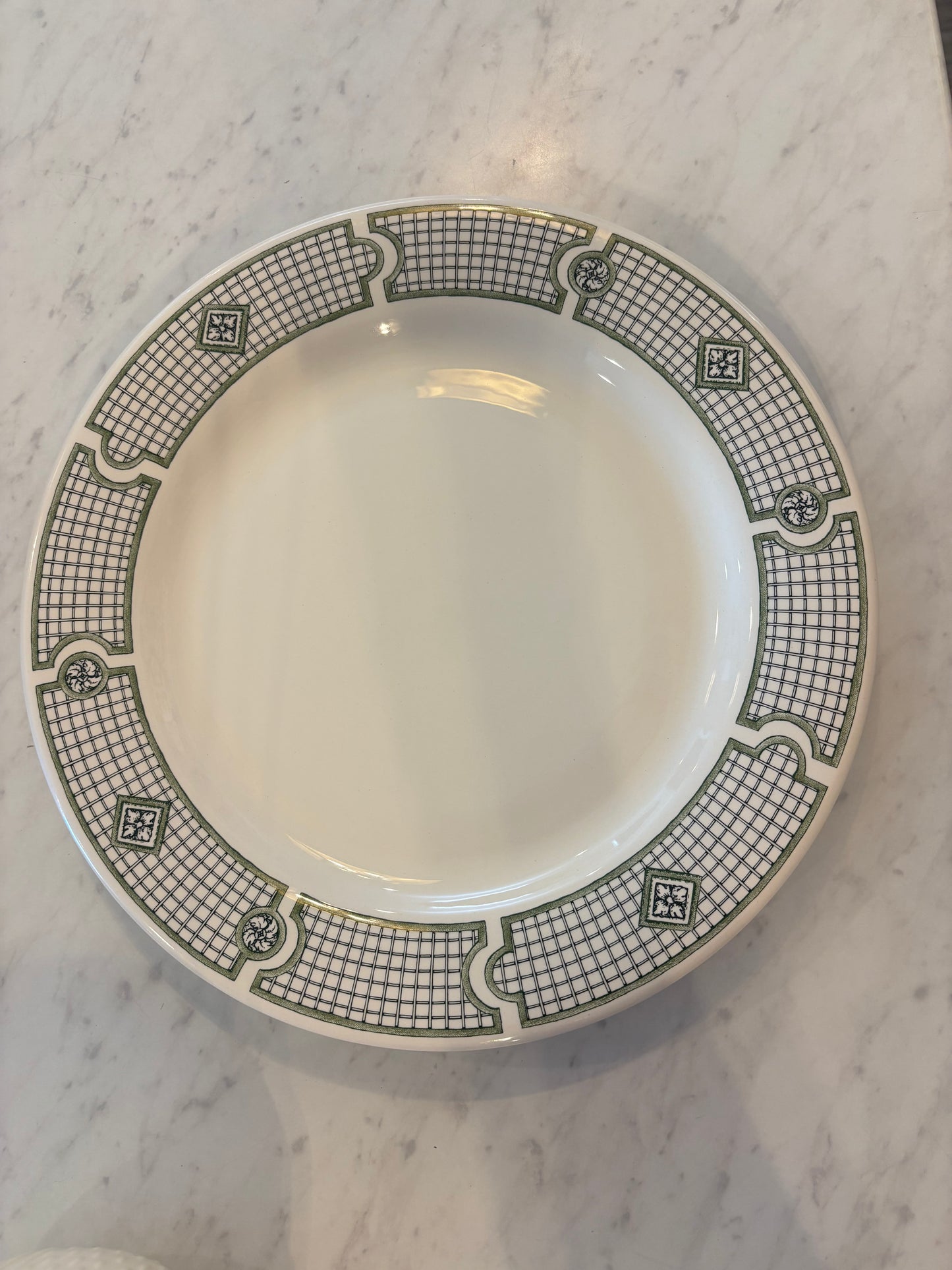Vases A Oranger Dinner Plate