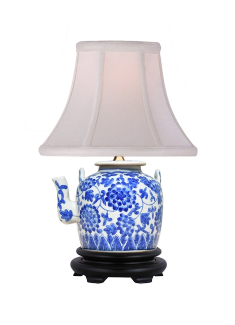 Teapot Blue & White Lamp