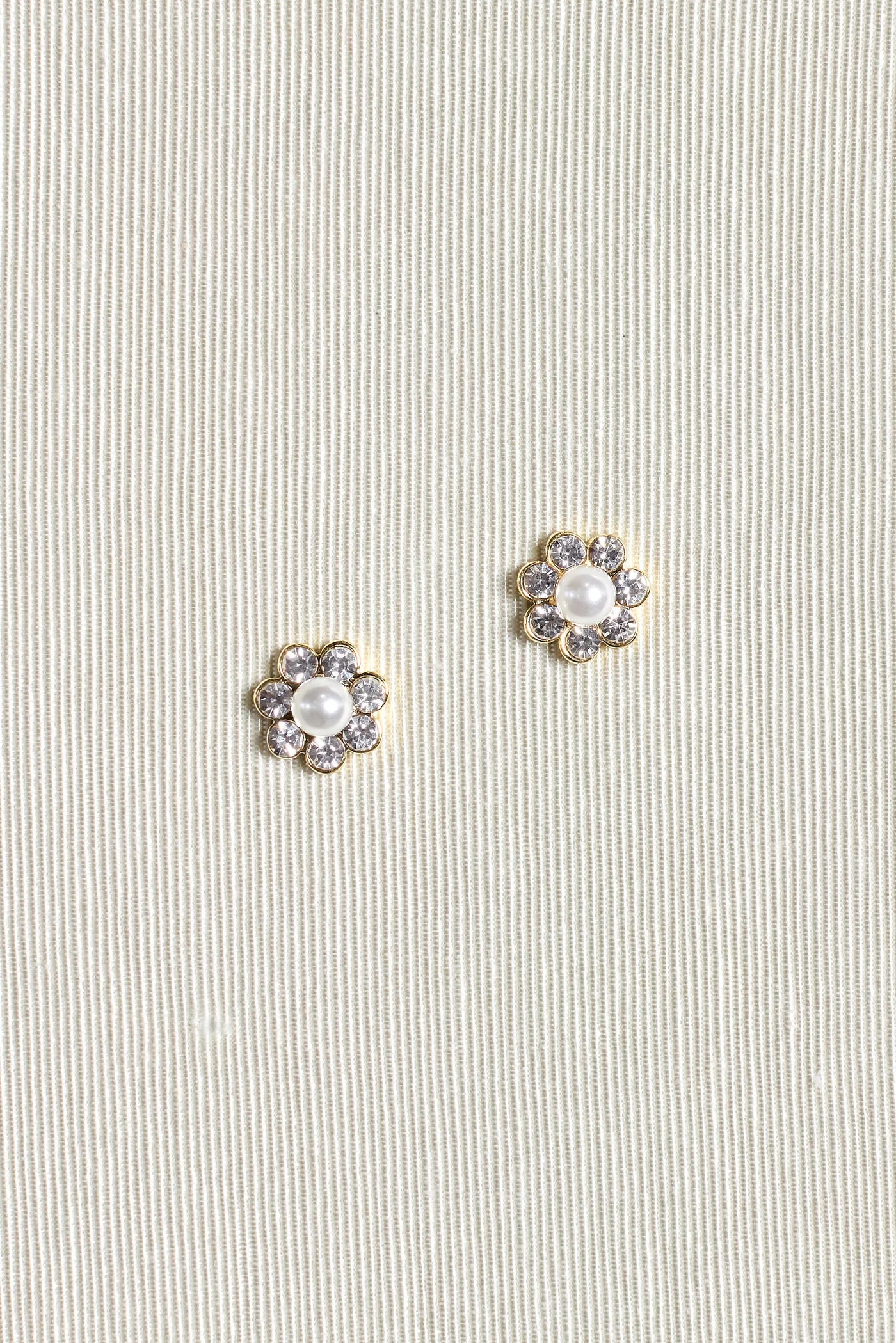 The Lottie Studs