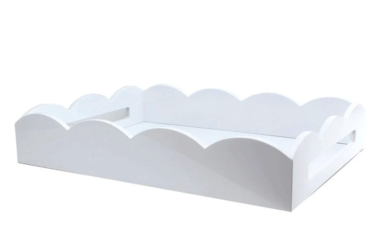 Medium Scalloped Edge Tray
