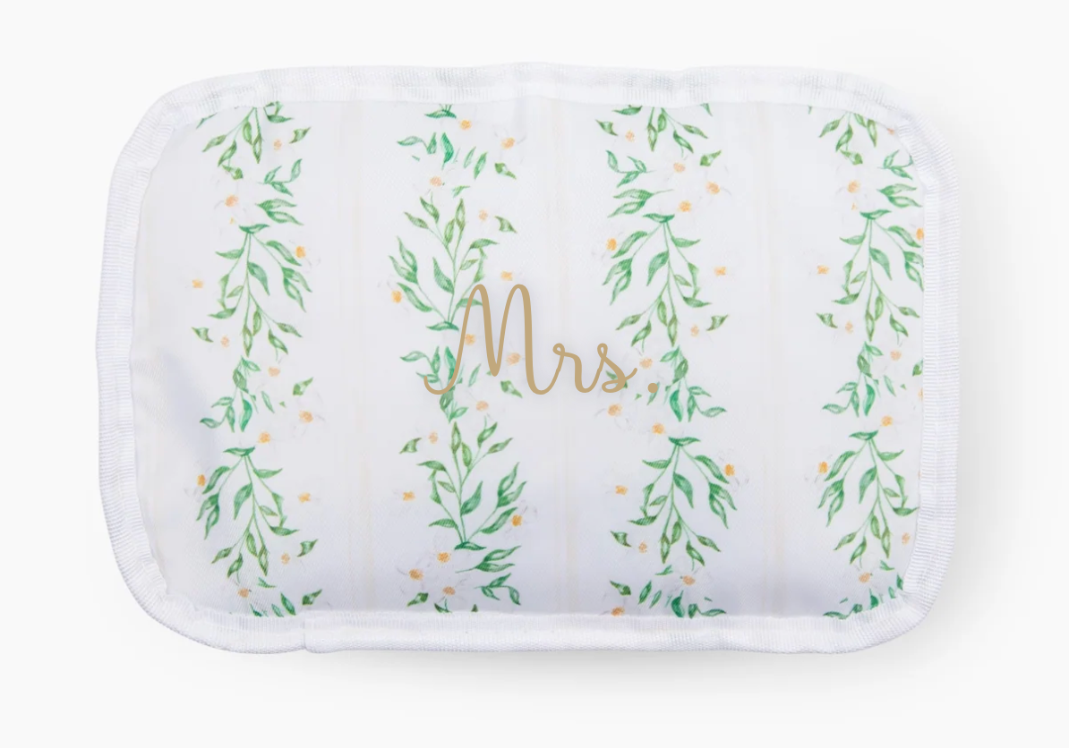 Petite Keepsakes Pouch