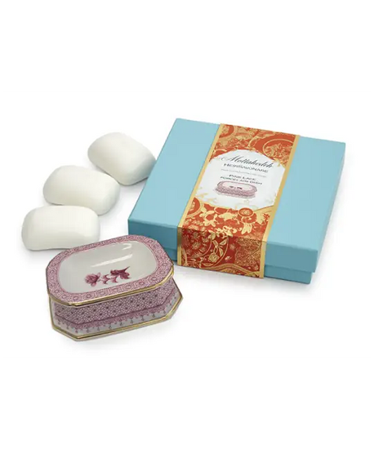 Heirsavonare Pink Lace Soap Gift Set